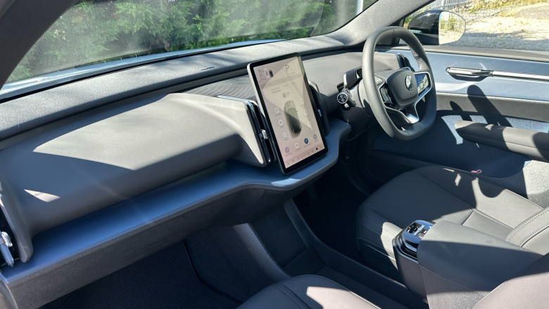 Volvo EX30 315kW Twin Motor Performance Plus 69kWh 5dr Auto Electric Estate